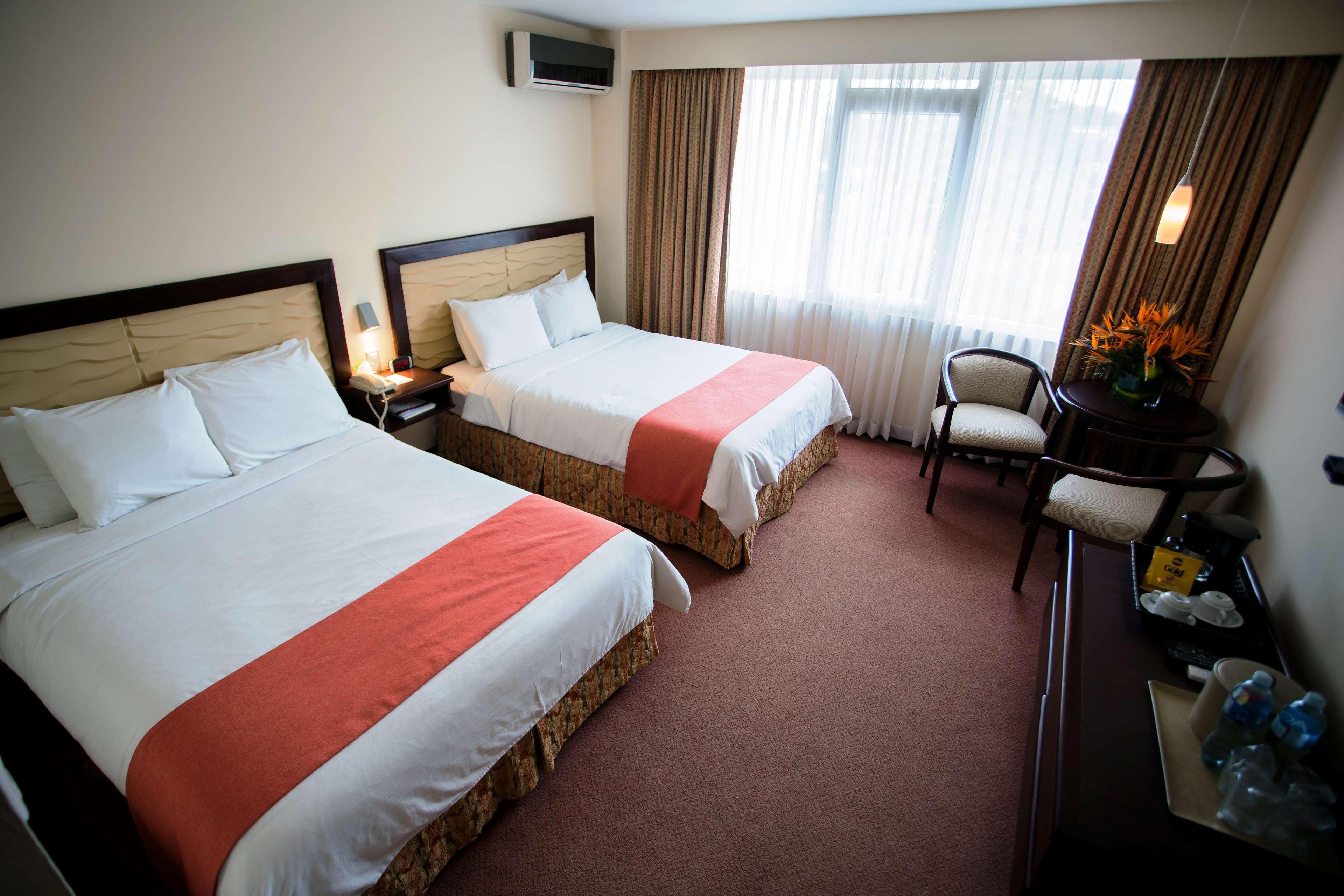 Best Western Plus - Magee Inn & Suites Exterior photo